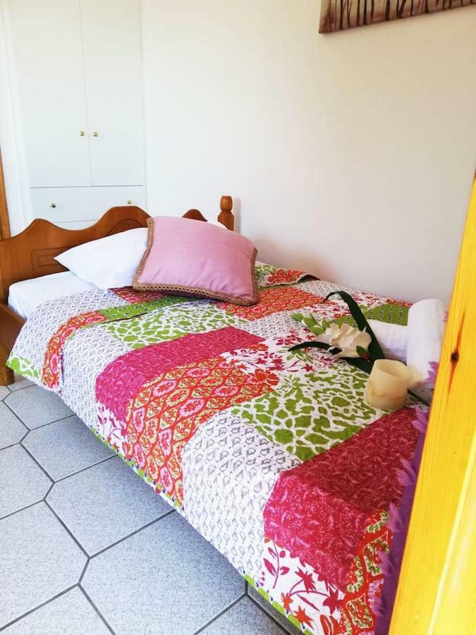 Theasea House With Garden Apartment Riglia Luaran gambar