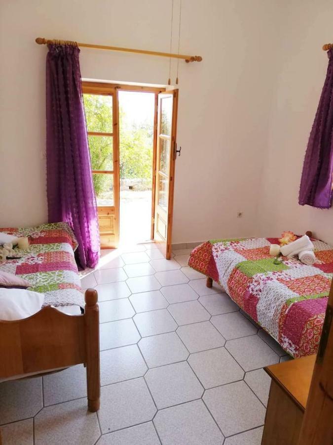 Theasea House With Garden Apartment Riglia Luaran gambar