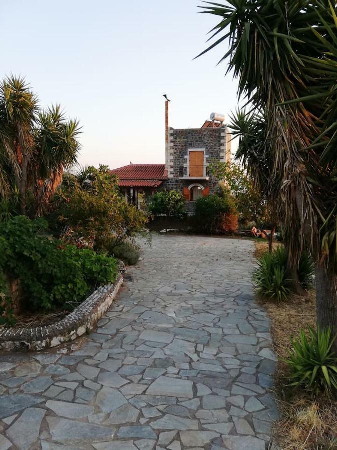Theasea House With Garden Apartment Riglia Luaran gambar