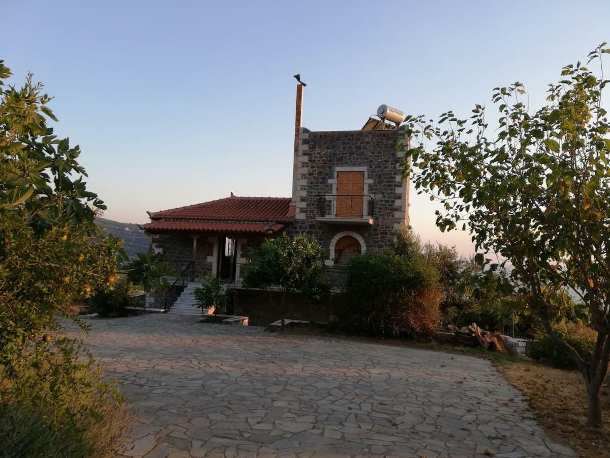 Theasea House With Garden Apartment Riglia Luaran gambar